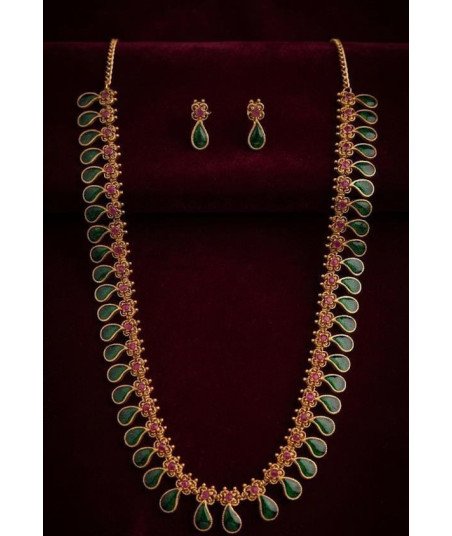 Mango Necklace Green