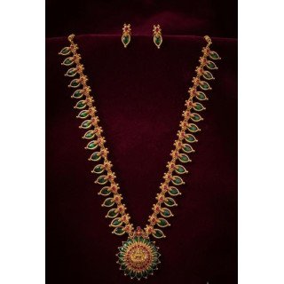 Mango Necklace