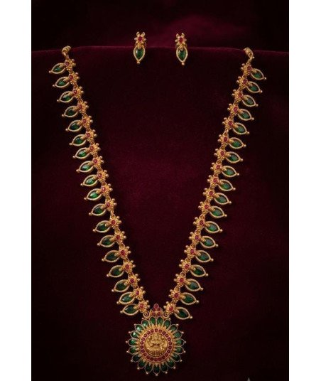 Mango Necklace
